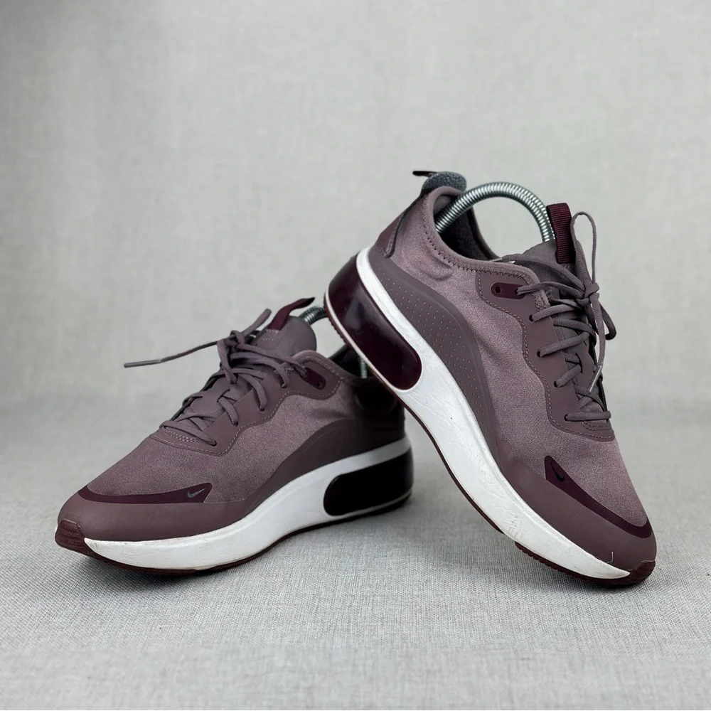 Nike Air Max Dia Women's Shoes Size 8 Color: Plum Eclipse/Black - Picture 5 of 13
